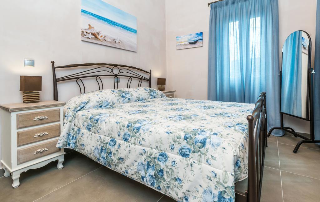 Villa Callisto- Elegant Restored Villa With Pool Gyri Luaran gambar